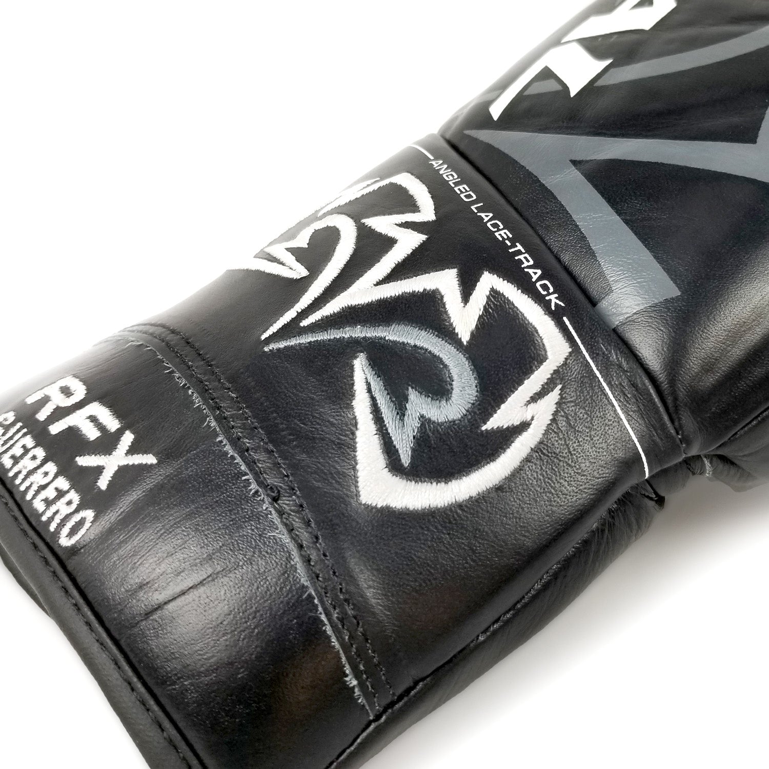 Gants de combat pro RFX-Guerrero personnalisés mystère 10oz – Rival Gants de combat pro RFX-Guerrero personnalisés mystère 10oz – Rival